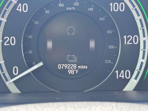 Used 2014 Honda Accord Touring image 25