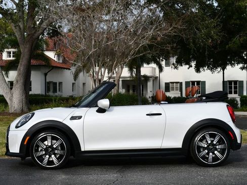 Used 2023 MINI Cooper S image 26