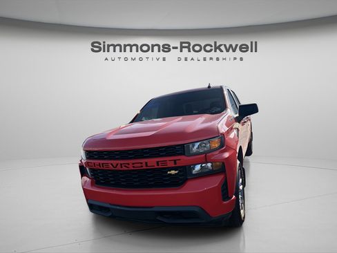 Used 2022 Chevrolet Silverado 1500 Custom image 10