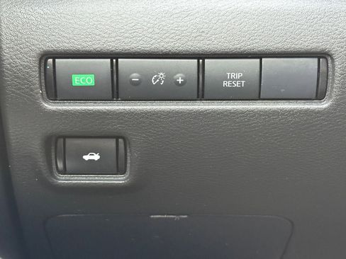 Certified 2024 Nissan Sentra SR image 19