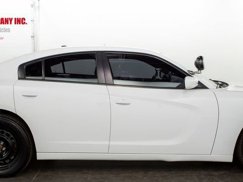 Used 2019 Dodge Charger Police w/ Fleet Safety Group image 14