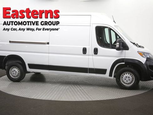 Used 2025 RAM ProMaster 2500 w/ Convenience Group FWD image 46