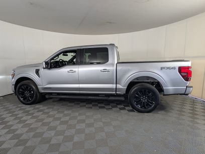 New 2025 Ford F150 Lariat w/ Equipment Group 501A Mid