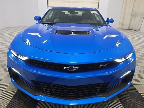 Used 2024 Chevrolet Camaro SS RWD image 7