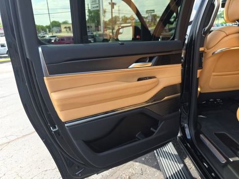 Used 2024 Jeep Grand Wagoneer L Series III w/ Rear Seat Video Group 1 AWD/4WD image 46