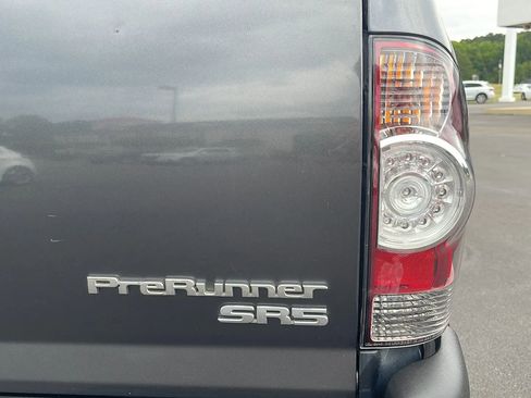 Used 2012 Toyota Tacoma PreRunner w/ SR5 Pkg RWD image 11