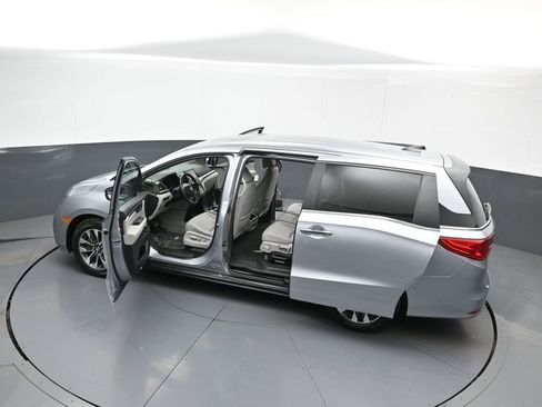 Certified 2023 Honda Odyssey EX-L image 46