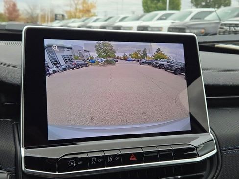 New 2026 Jeep Compass Latitude image 27