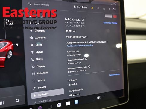 Used 2018 Tesla Model 3 Long Range image 15
