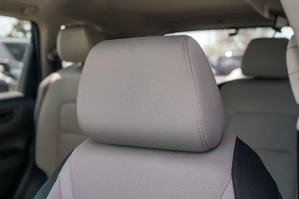 Used 2025 Honda CR-V EX image 18