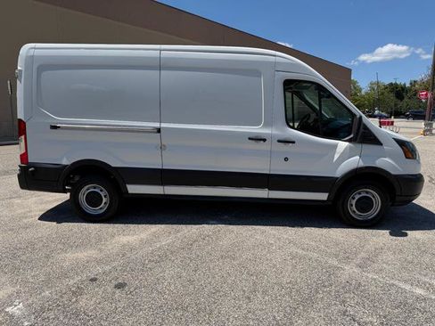 Used 2019 Ford Transit 250 148 Medium Roof RWD image 35