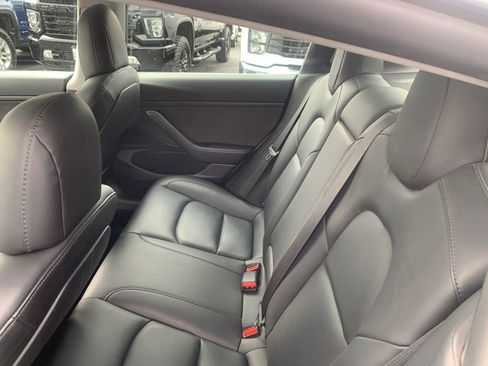 Used 2020 Tesla Model 3 Standard Range Plus RWD image 20