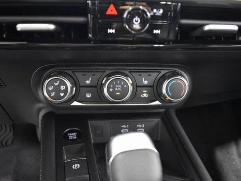 New 2025 Nissan Kicks SV w/ SV Premium Package image 19