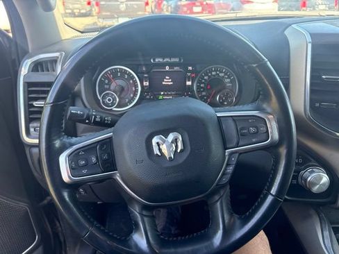 Used 2022 RAM 1500 Laramie AWD/4WD image 15