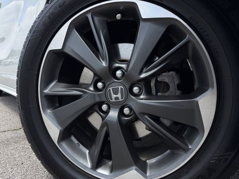 Used 2023 Honda Odyssey Elite image 10