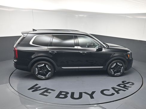 Used 2024 Kia Telluride S w/ S Sunroof Package FWD image 16