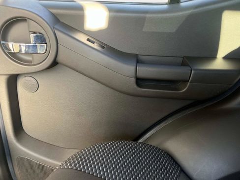 Used 2014 Nissan Xterra PRO-4X image 15