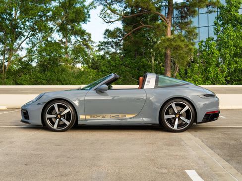 Used 2024 Porsche 911 Targa 4S image 25