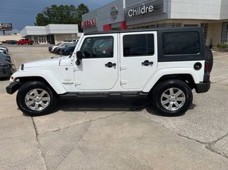 Used 2015 Jeep Wrangler Unlimited Sahara w/ Connectivity Group image 1