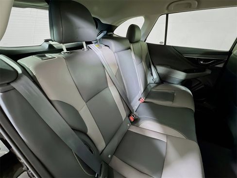 Certified 2022 Subaru Outback Onyx Edition XT w/ Popular Package #2 image 25