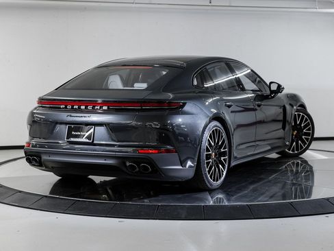 New 2026 Porsche Panamera 4 E-Hybrid AWD/4WD image 7
