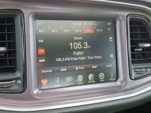 Used 2015 Dodge Challenger R/T Scat Pack w/ Technology Group image 18