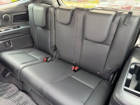 New 2026 Subaru Ascent Limited AWD/4WD image 23
