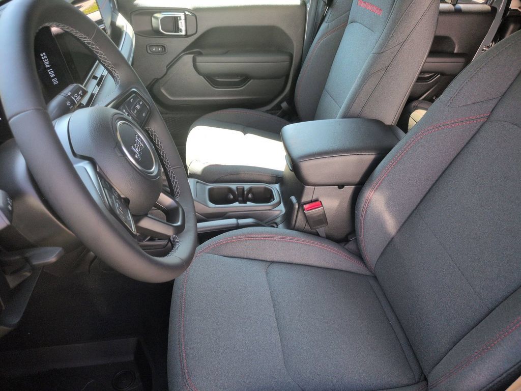 New 2026 Jeep Gladiator Mojave AWD/4WD image 14
