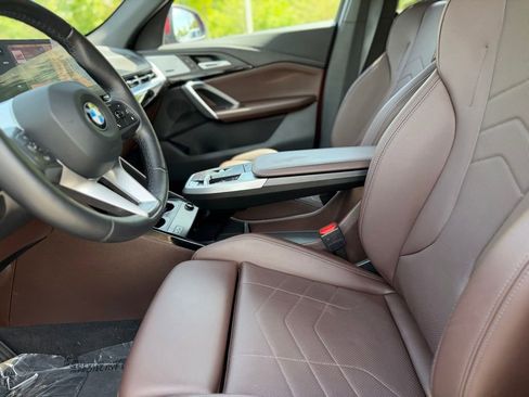 Used 2025 BMW X2 xDrive28i w/ Premium Package AWD/4WD image 20