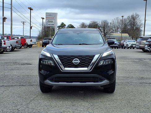 Used 2023 Nissan Rogue S image 19
