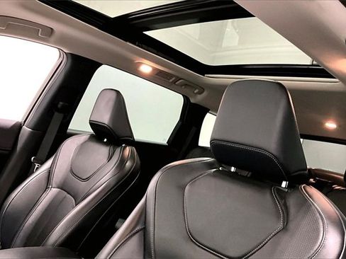 Used 2023 INFINITI QX60 Luxe image 38