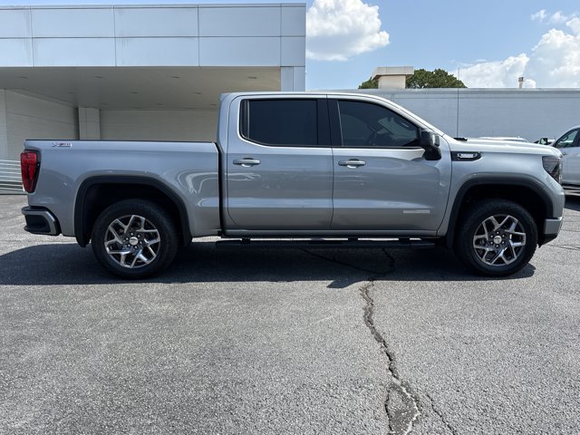 Used 2026 GMC Sierra 1500 Elevation w/ Elevation Premium Package AWD/4WD image 2