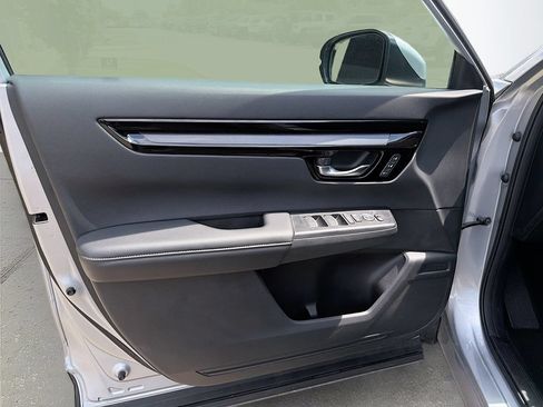 Used 2025 Honda CR-V EX-L image 24
