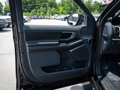 New 2026 Ford Expedition Platinum w/ Stealth Performance Package AWD/4WD image 28