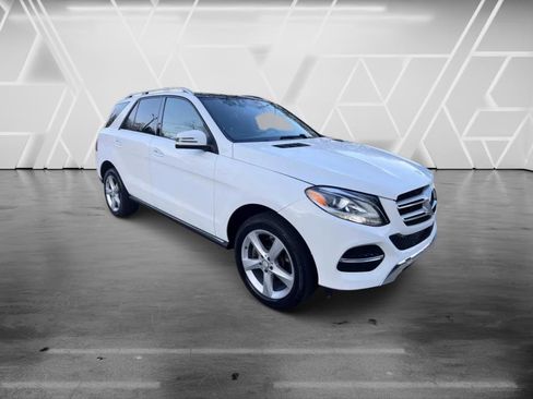 Used 2017 Mercedes-Benz GLE 350 image 4