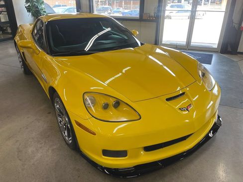 Used 2011 Chevrolet Corvette Grand Sport w/ Preferred Equipment Group RWD image 20