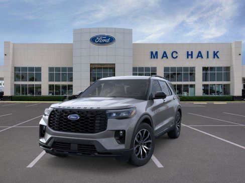 New 2026 Ford Explorer ST-Line RWD image 32