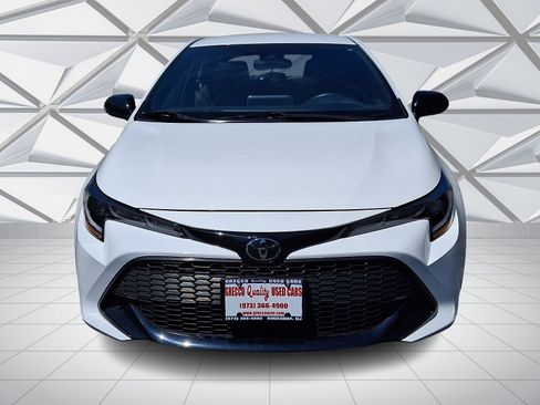 Used 2021 Toyota Corolla SE FWD image 3