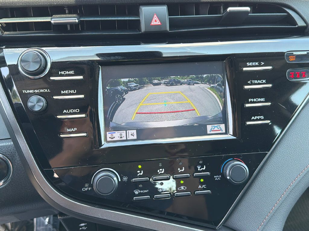 Used 2019 Toyota Camry LE w/ Convenience Package FWD image 31