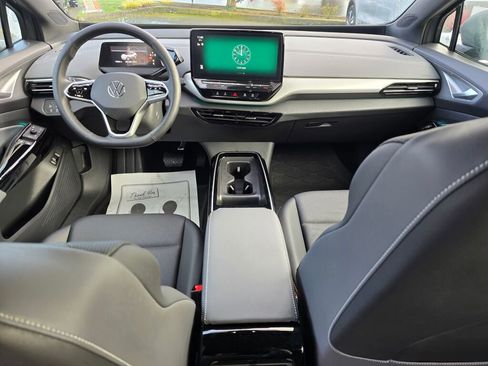 Used 2023 Volkswagen ID.4 Pro S image 2