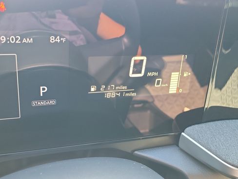 Certified 2025 Nissan Kicks SV FWD image 21