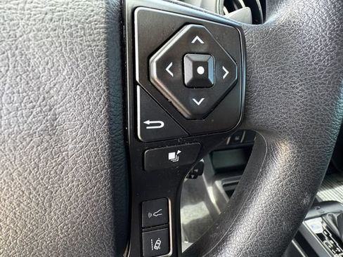 Used 2023 Toyota Tacoma SR AWD/4WD image 8