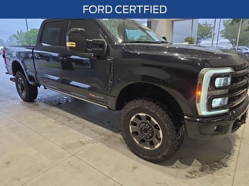 Used 2024 Ford F250 Lariat w/ Lariat Ultimate Package AWD/4WD image 3
