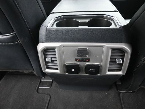 Certified 2022 Ford F250 Lariat w/ Lariat Value Package image 25