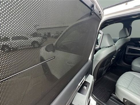 Used 2024 Kia Telluride EX X-Line image 36