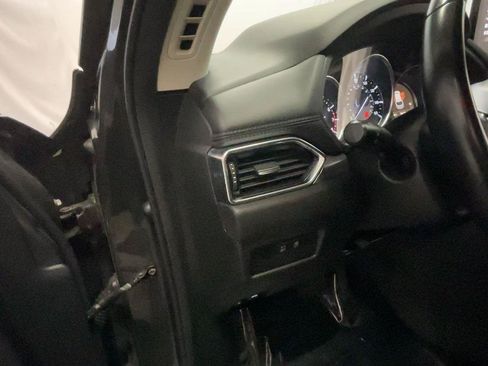 Used 2021 MAZDA CX-5 Touring FWD image 33