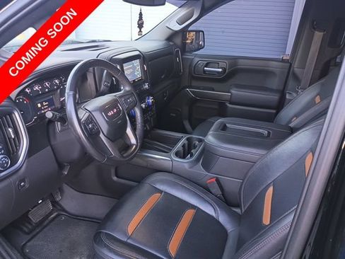 Used 2021 GMC Sierra 1500 AT4 w/ AT4 Premium Package AWD/4WD image 8