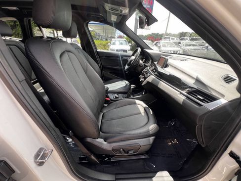 Used 2018 BMW X1 sDrive28i FWD image 13