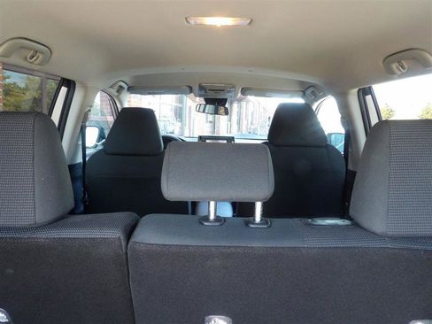 Used 2021 Toyota RAV4 LE w/ Carpet Mat Package (TMS) image 16