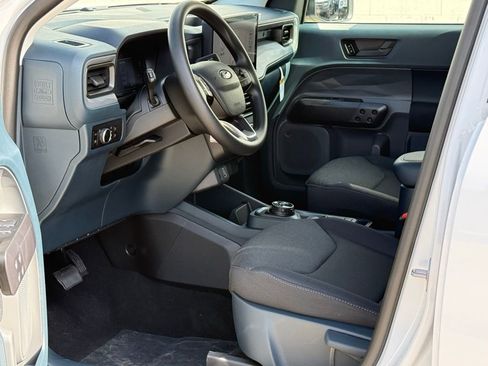 New 2026 Ford Maverick XL image 5
